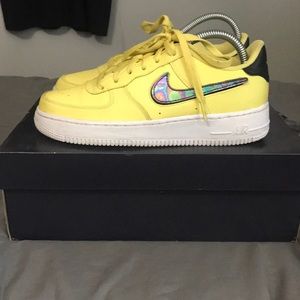 Air Force 1 Volt